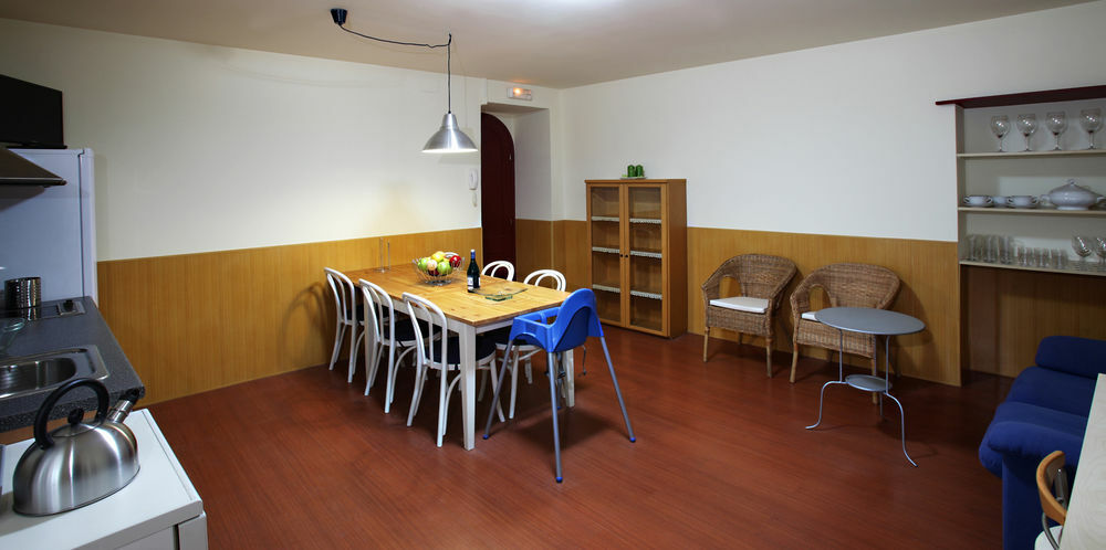 Apartamento Гранольерс Экстерьер фото
