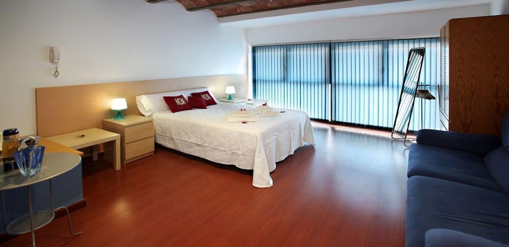 Apartamento Гранольерс Экстерьер фото